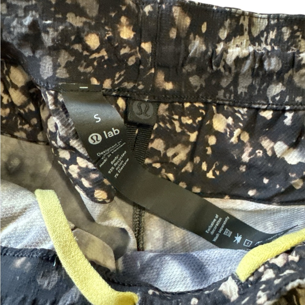 Lululemon Revera Jogger Print Size S - Picture 9 of 9